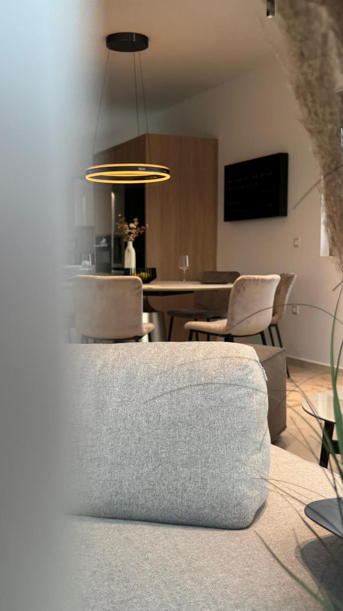 Aryve Boutique Mit Akropolis- Und Meerblick, Infinity-pool Und Designer-interieur Villa *
