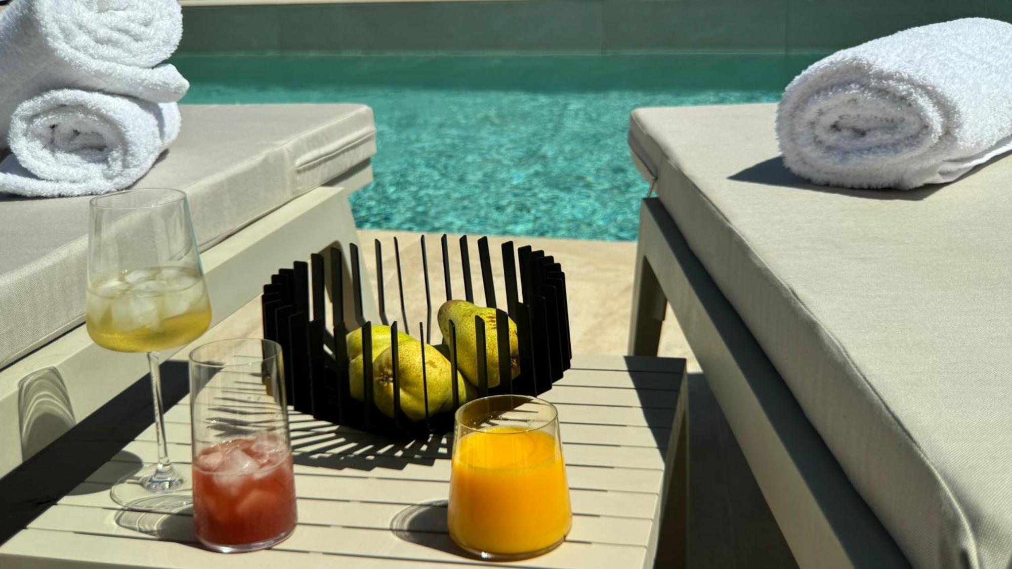 Aryve Boutique Mit Akropolis- Und Meerblick, Infinity-pool Und Designer-interieur Malona Village