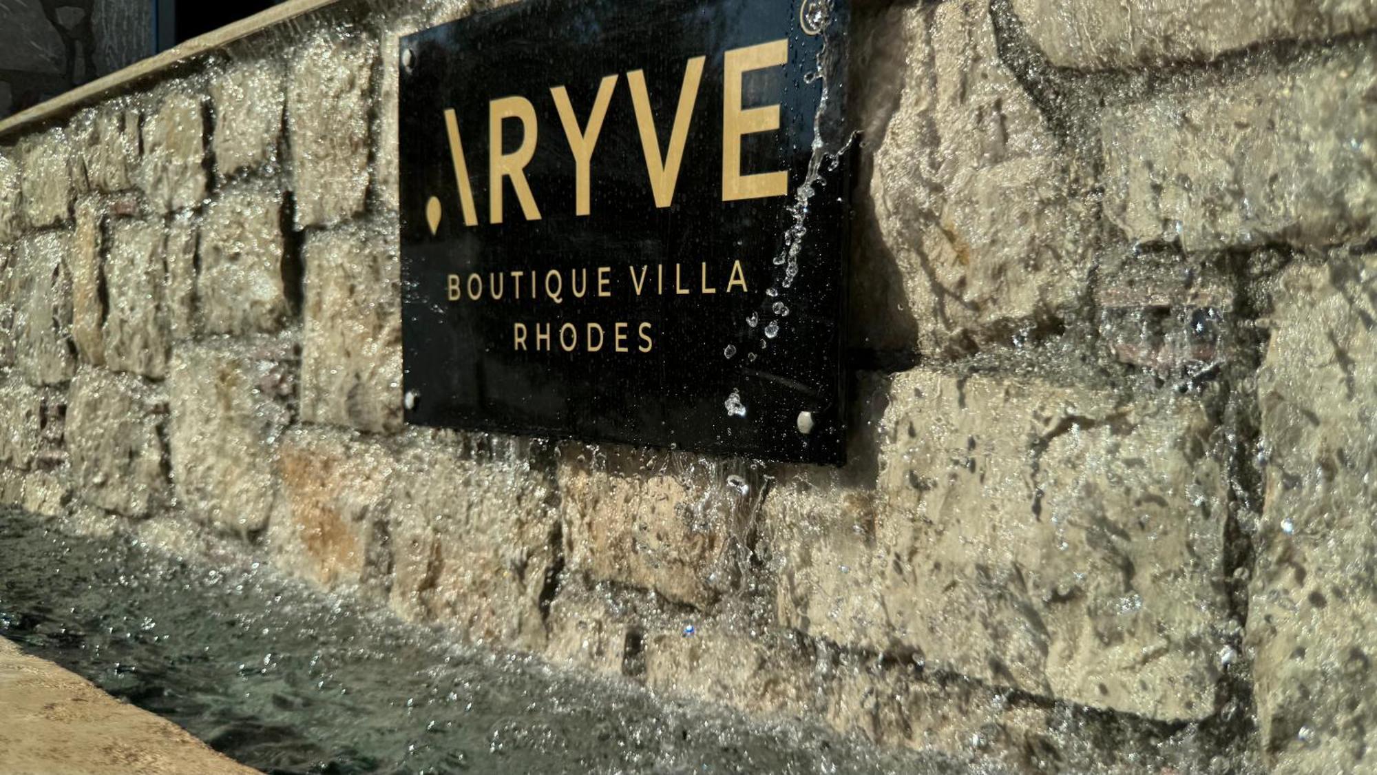 Villa Aryve Boutique Mit Akropolis- Und Meerblick, Infinity-pool Und Designer-interieur Malona Village