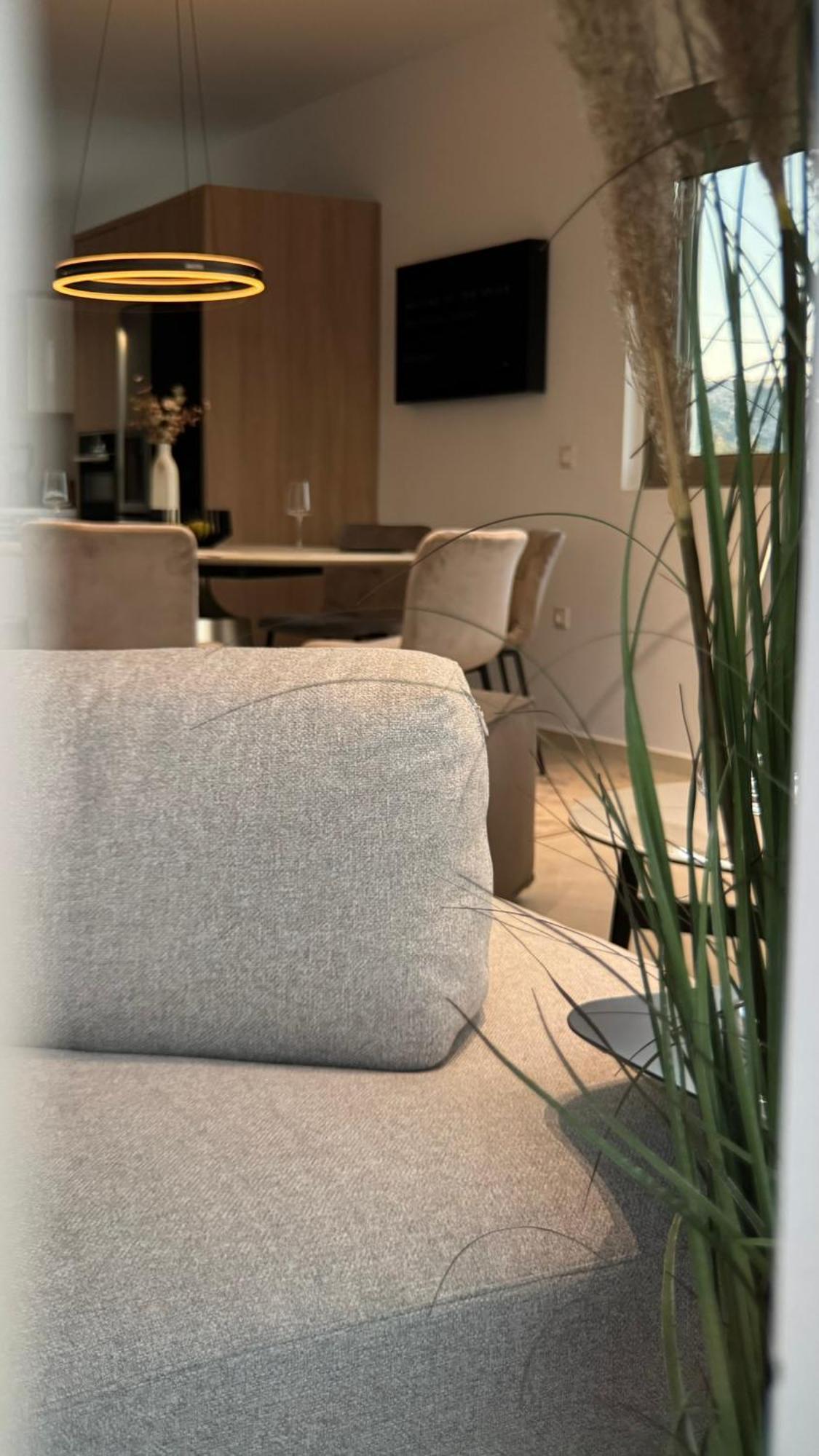 Aryve Boutique Mit Akropolis- Und Meerblick, Infinity-pool Und Designer-interieur Villa Malona Village