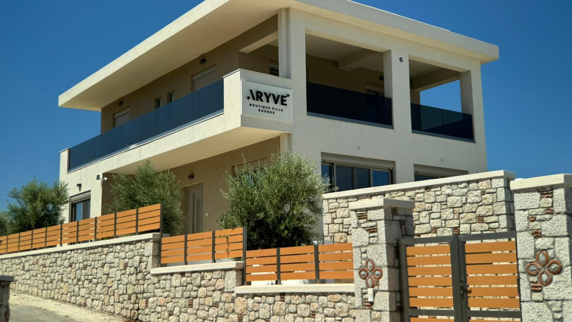 Aryve Boutique Mit Akropolis- Und Meerblick, Infinity-pool Und Designer-interieur Villa *