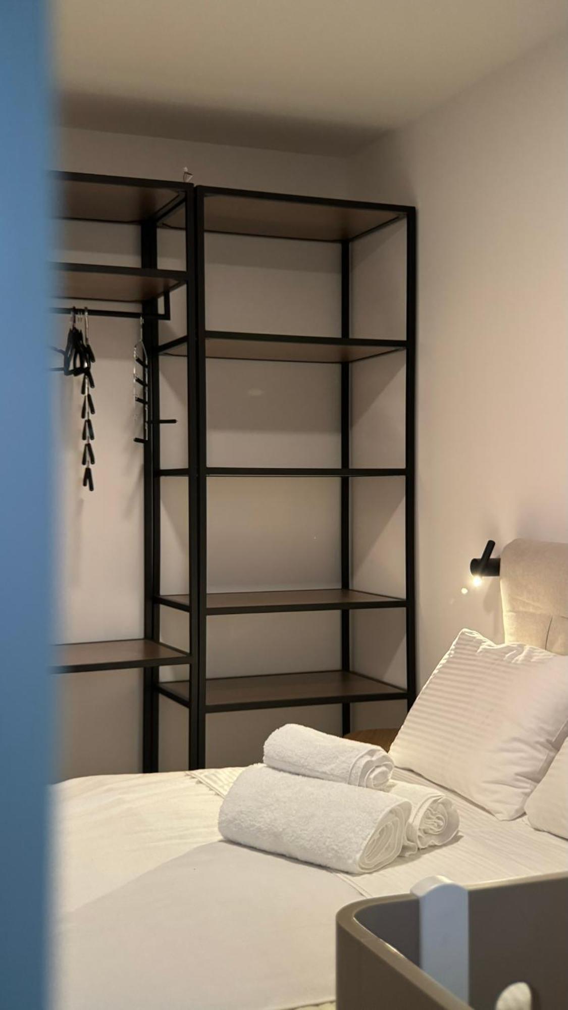 Aryve Boutique Mit Akropolis- Und Meerblick, Infinity-pool Und Designer-interieur Villa