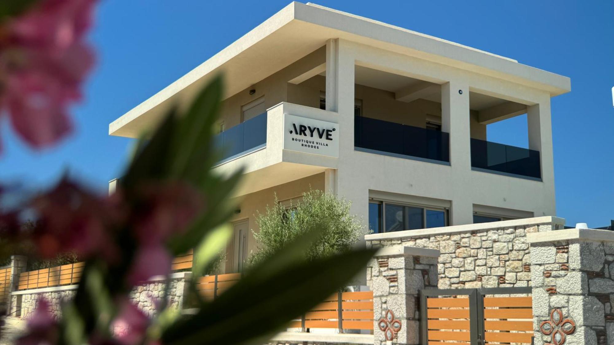 Aryve Boutique Mit Akropolis- Und Meerblick, Infinity-pool Und Designer-interieur *